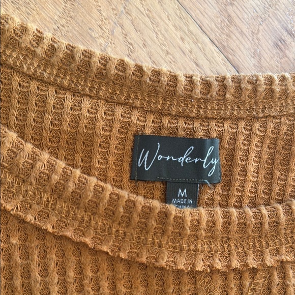Wonderly waffle long sleeve top, Indian gold, size Medium - Picture 5 of 11